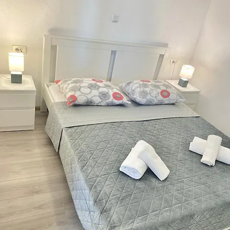 Stipuka Apartment